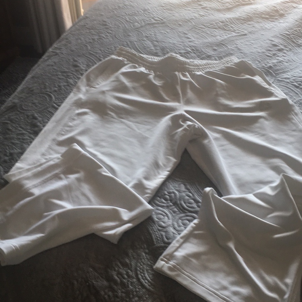 Reebok long workout pants size Medium